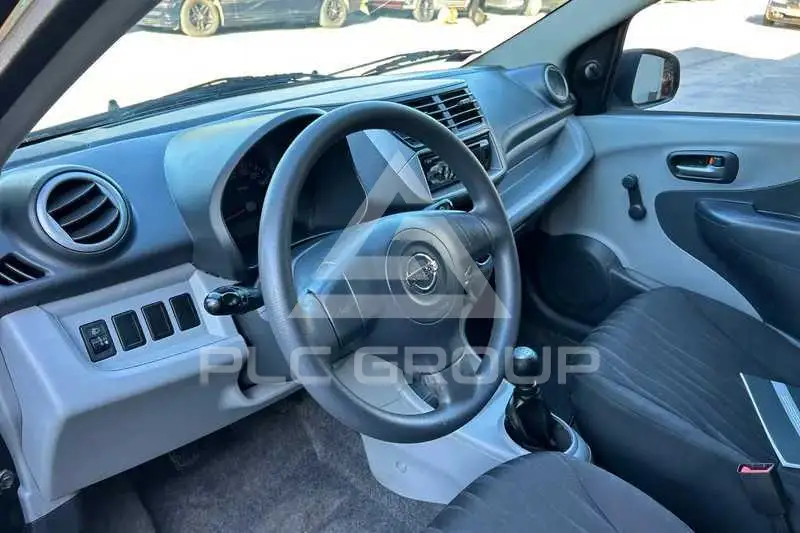 2012 Nissan Pixo