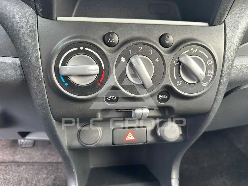 2012 Nissan Pixo