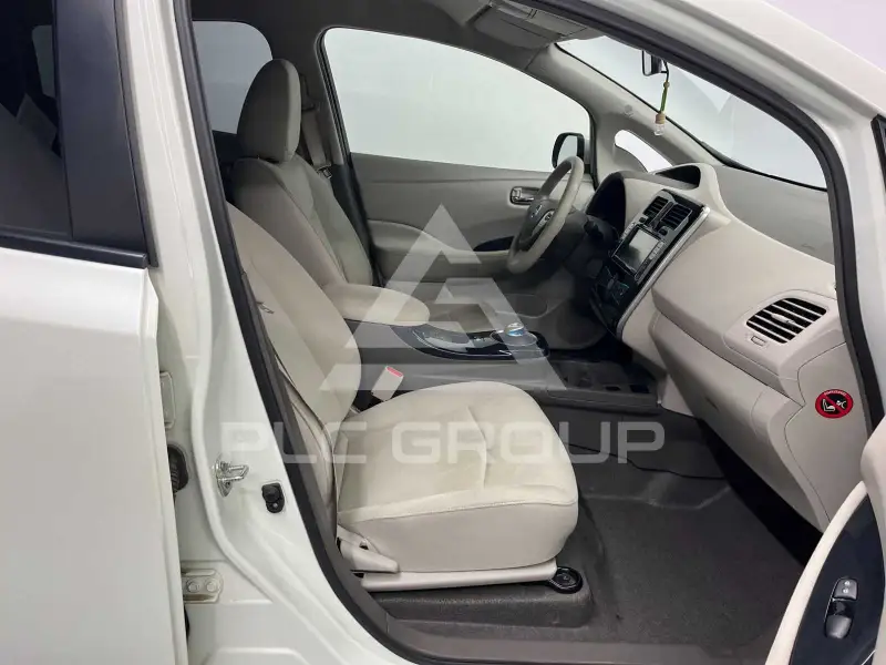2012 Nissan LEAF
