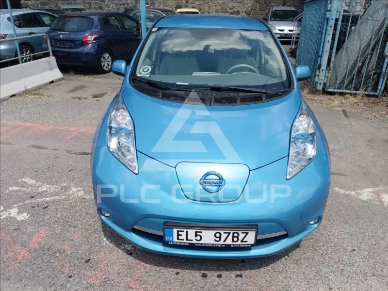 2012 Nissan LEAF