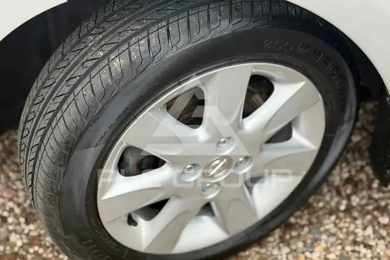 2012 Nissan MICRA
