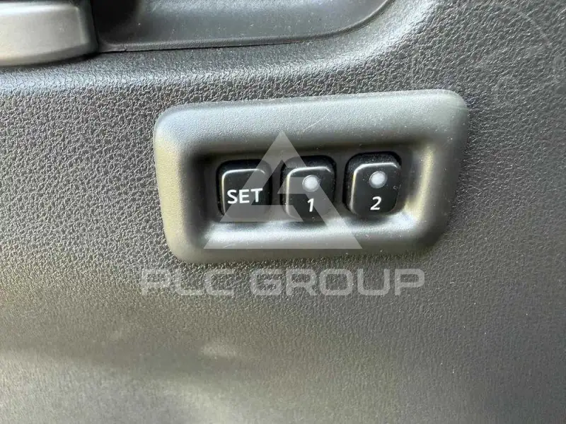 2012 Nissan PATHFINDER