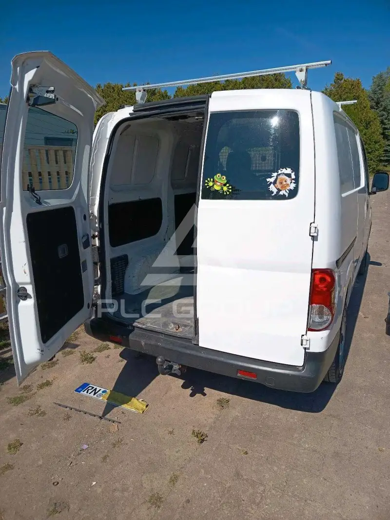 2012 Nissan NV