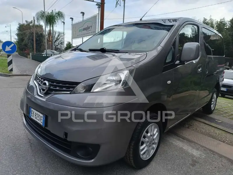 2012 Nissan NV 200