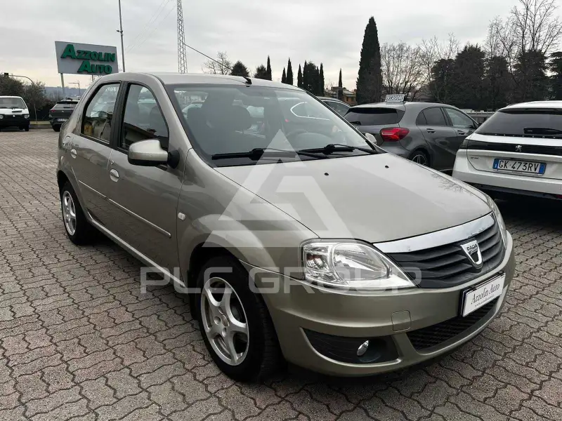 2012 Dacia Logan