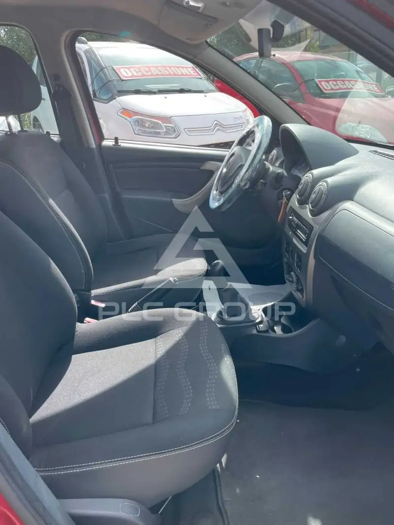 2012 Dacia Sandero