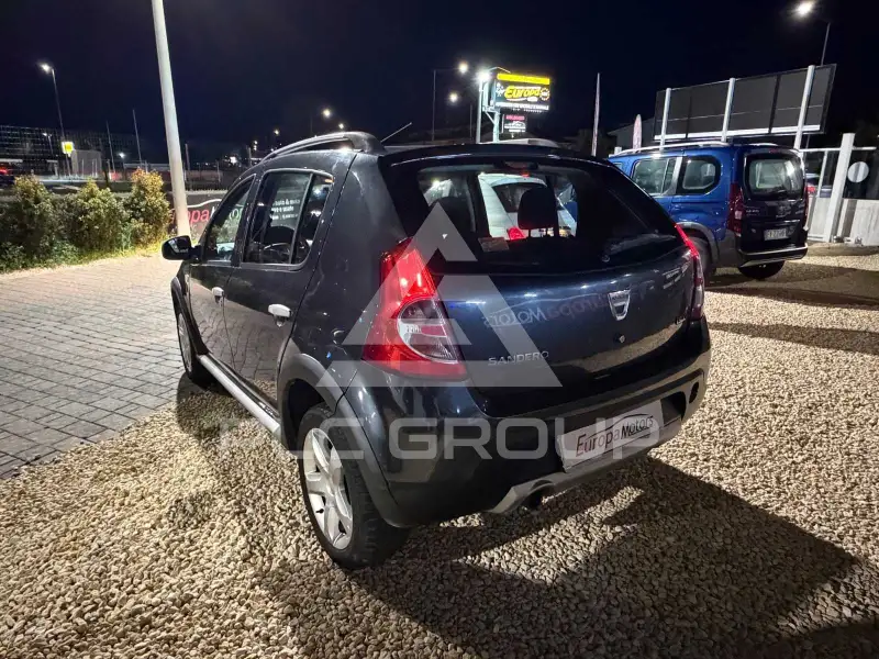 2012 Dacia Sandero