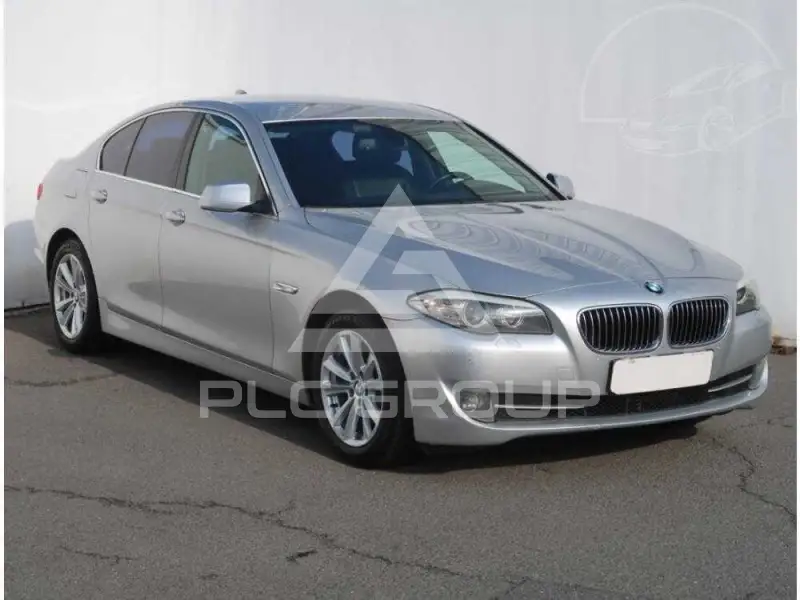 2012 BMW 523