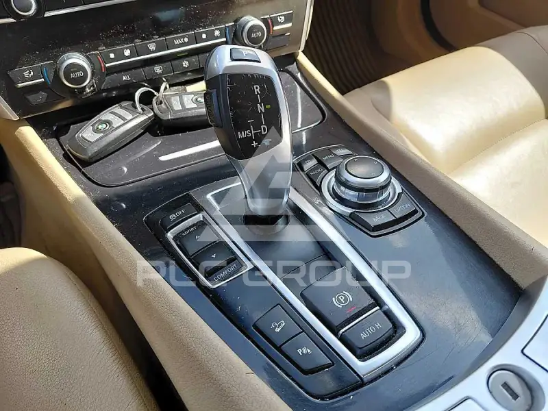 2012 BMW 523
