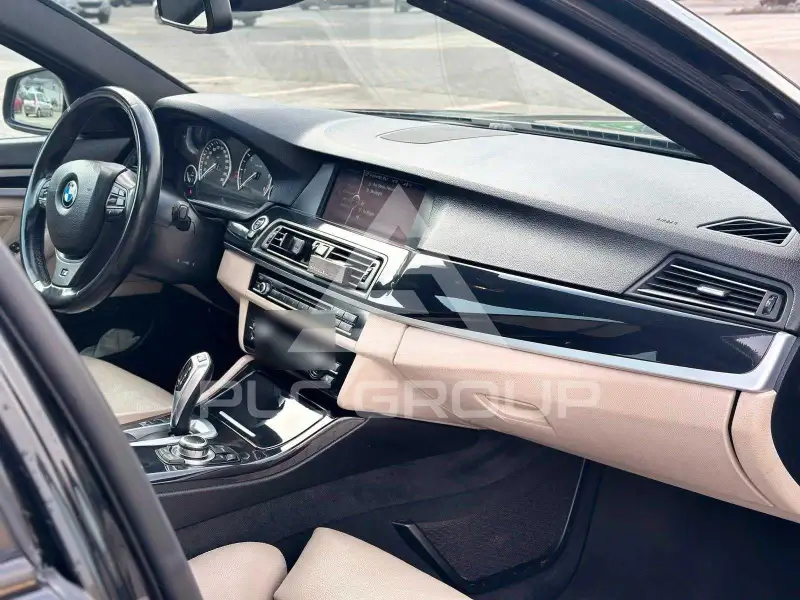 2012 BMW 523