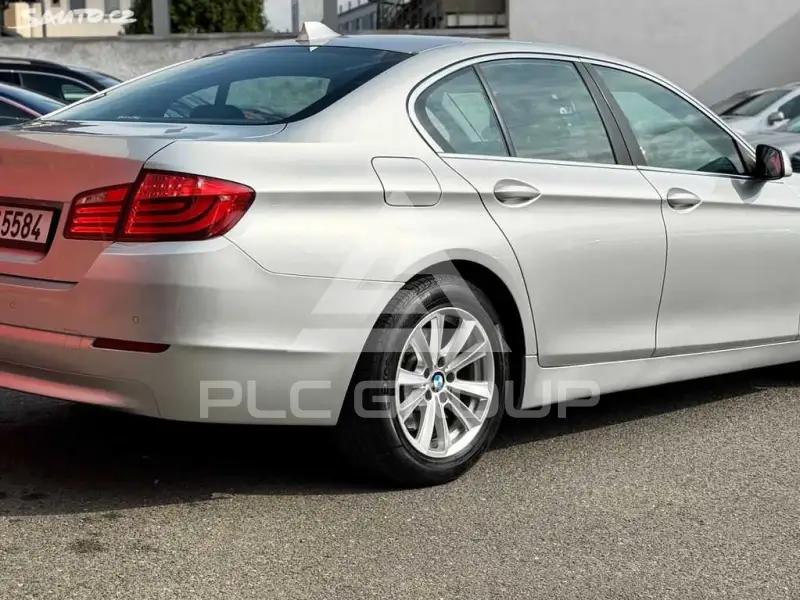 2012 BMW 523
