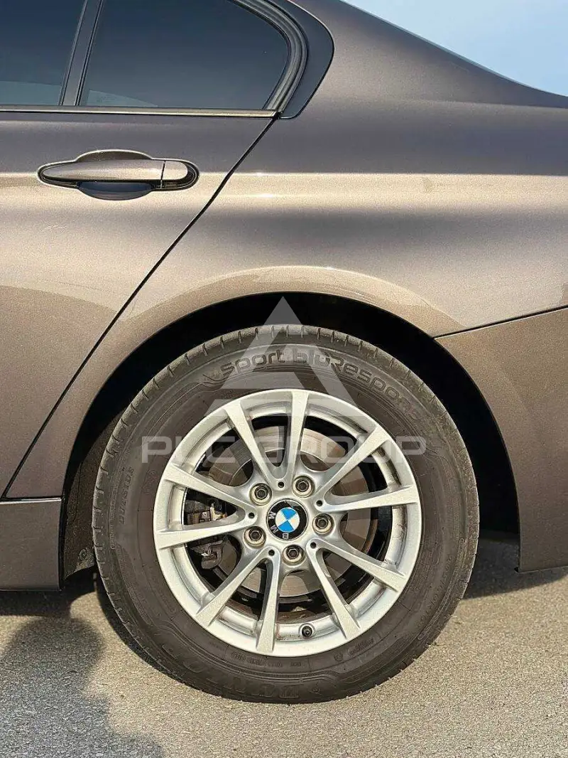 2012 BMW 330