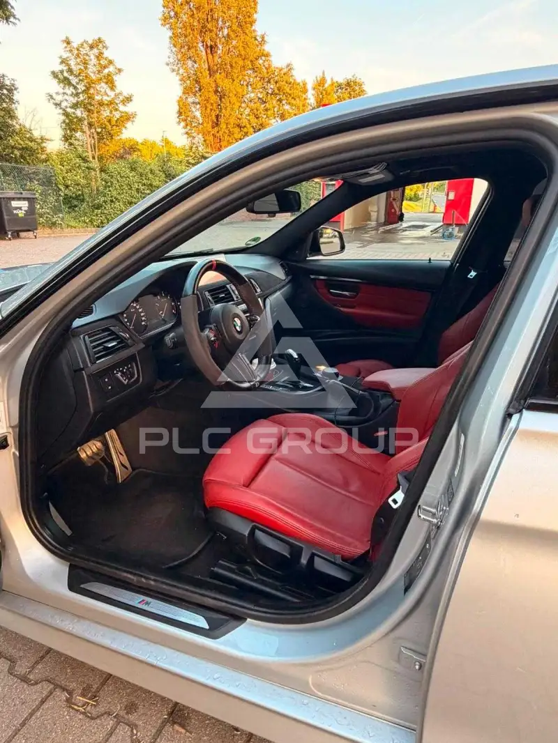 2012 BMW 330