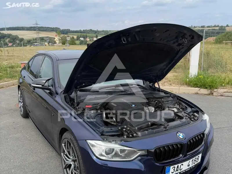 2012 BMW 330
