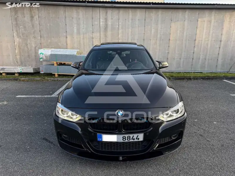 2012 BMW 330