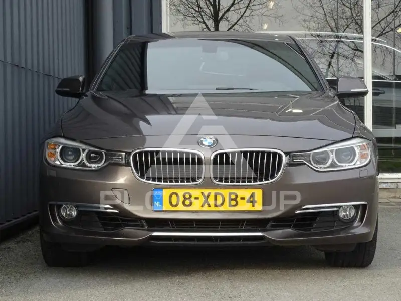 2012 BMW 330