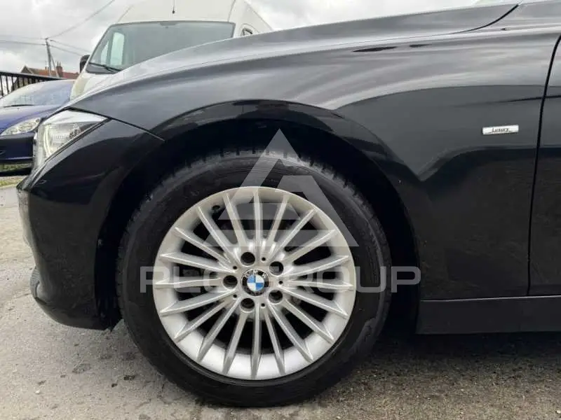 2012 BMW 330