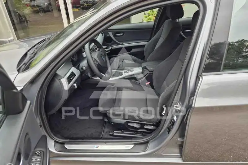 2012 BMW 330