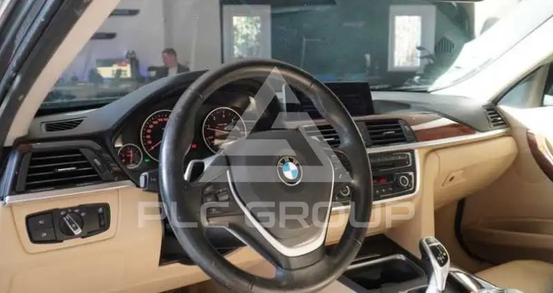 2012 BMW 330
