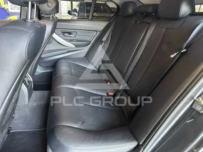2012 BMW 330