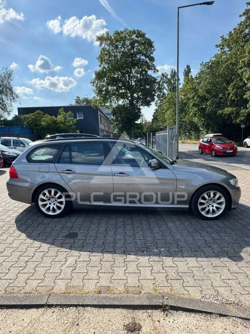 2012 BMW 330