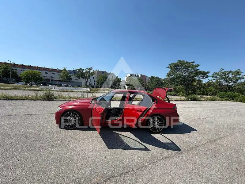2012 BMW 330