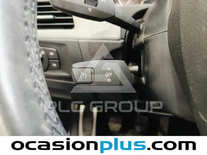 2012 BMW 330