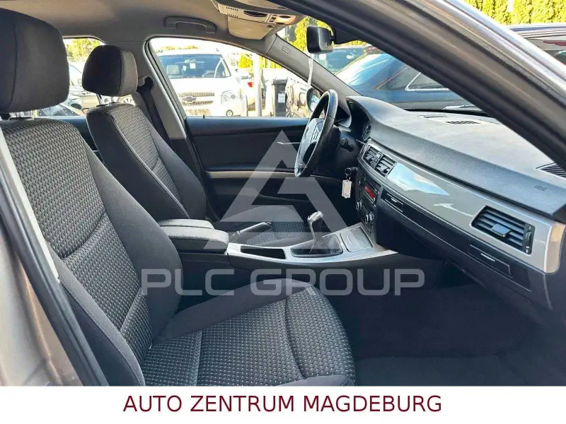 2012 BMW 330