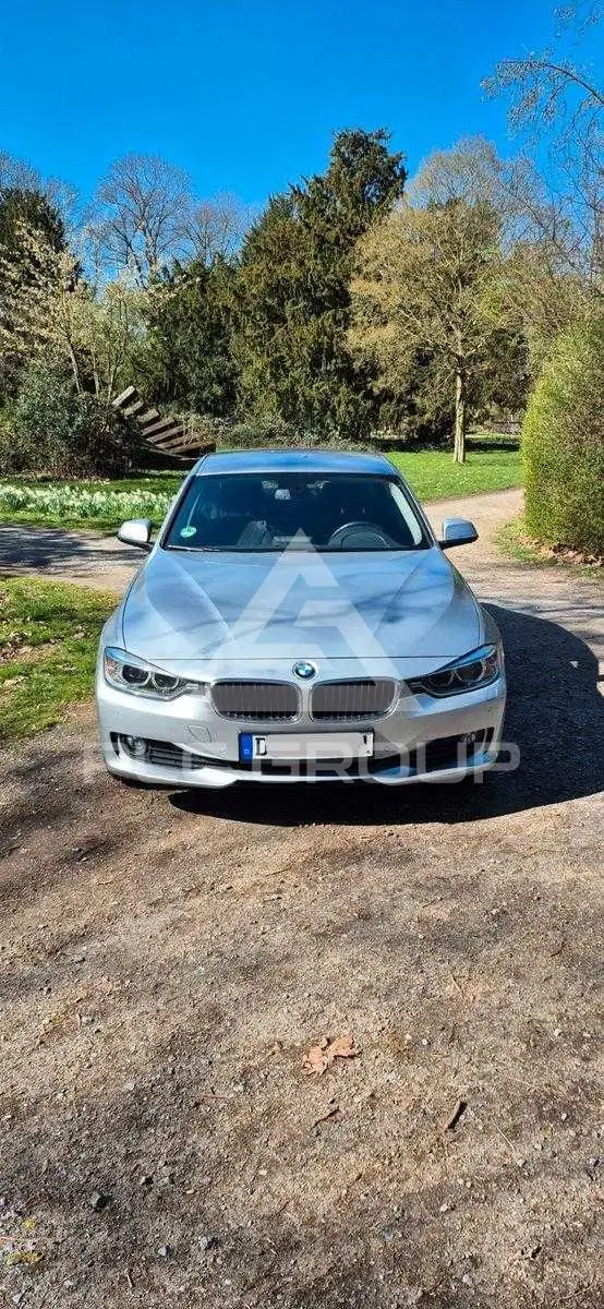 2012 BMW 330