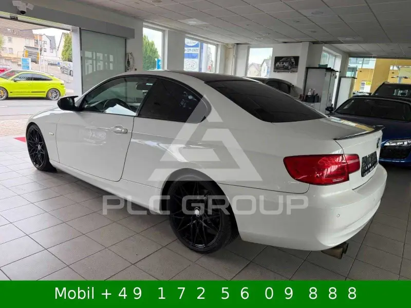 2012 BMW 330