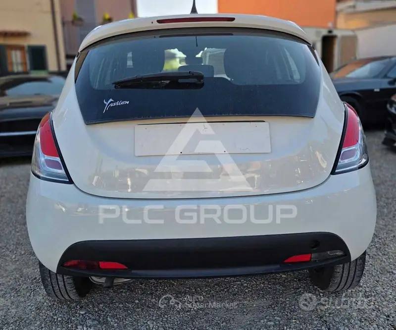 2012 Lancia YPSILON