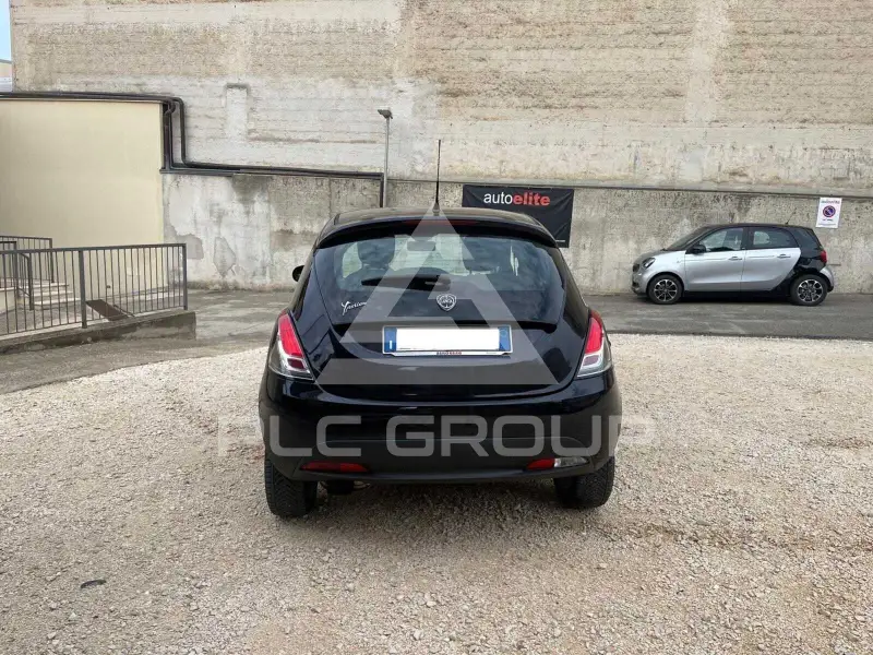 2012 Lancia YPSILON