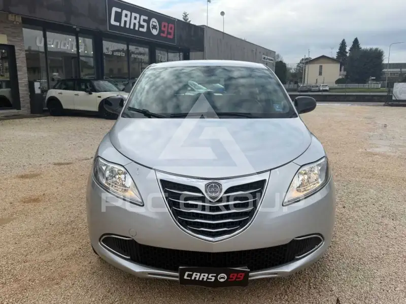 2012 Lancia YPSILON