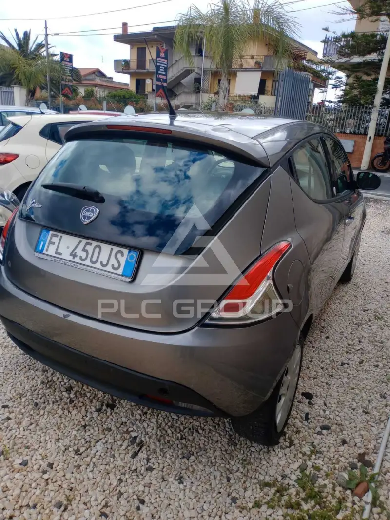 2012 Lancia YPSILON