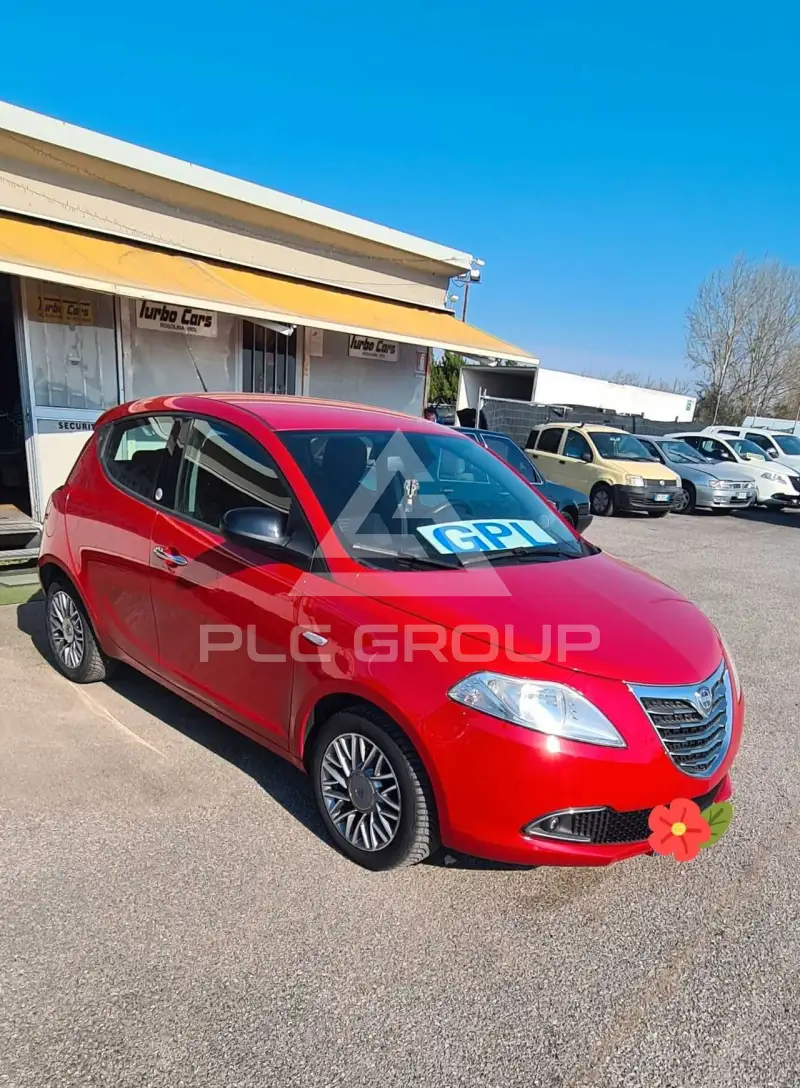 2012 Lancia YPSILON
