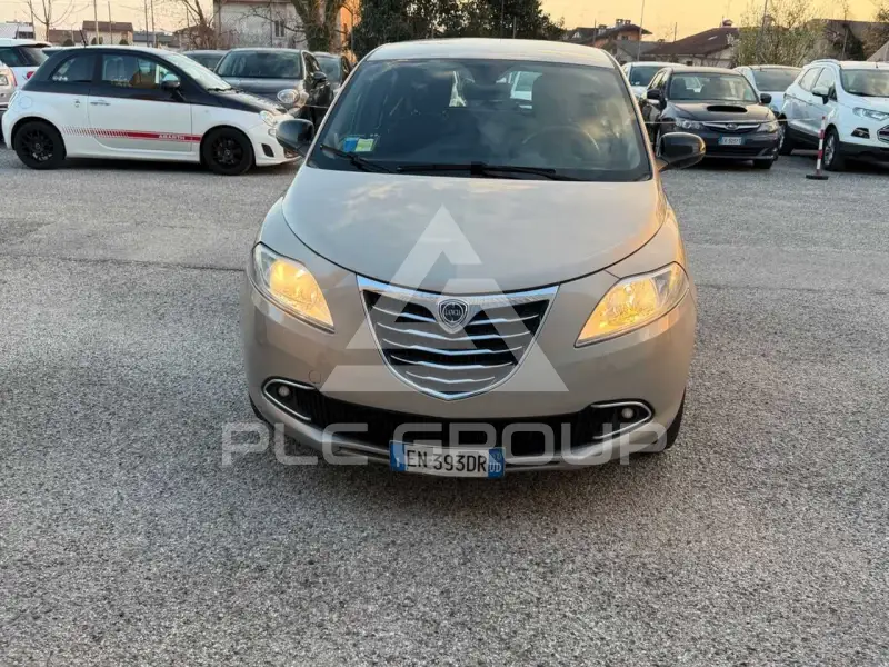 2012 Lancia YPSILON