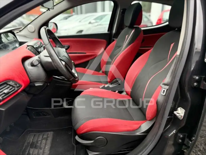 2012 Lancia YPSILON