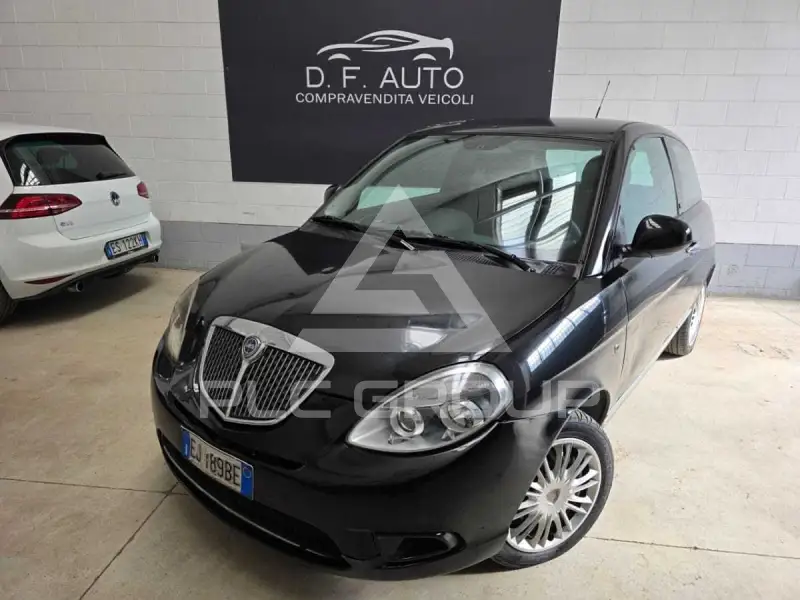 2012 Lancia YPSILON
