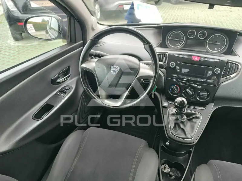 2012 Lancia YPSILON