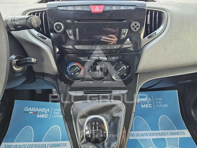 2012 Lancia YPSILON