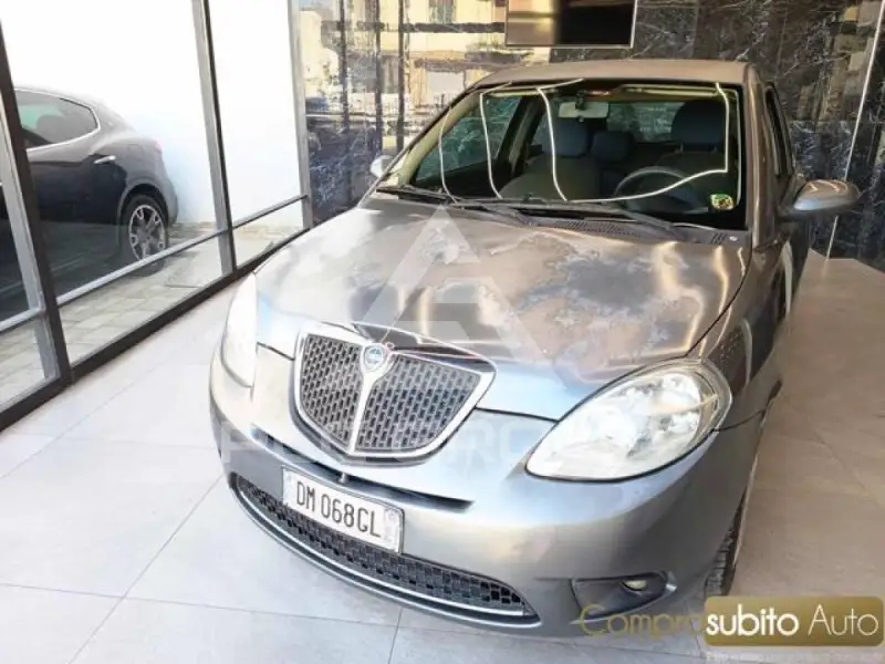 2012 Lancia YPSILON