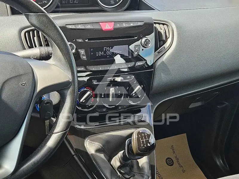 2012 Lancia YPSILON