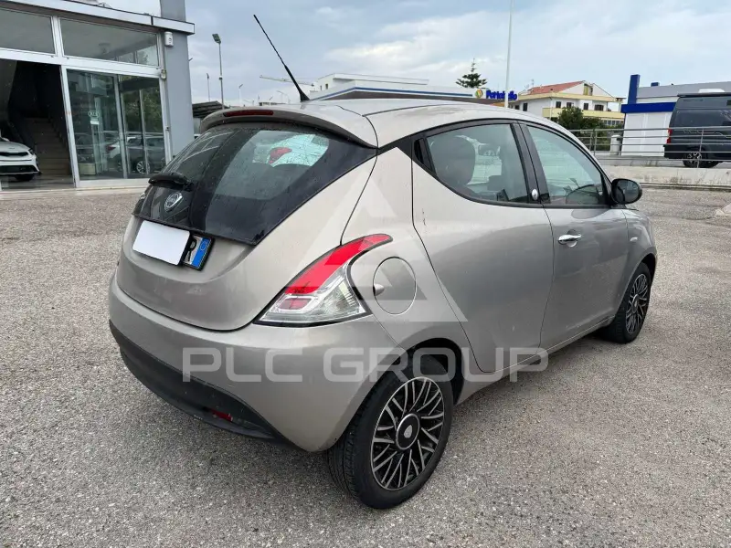2012 Lancia YPSILON