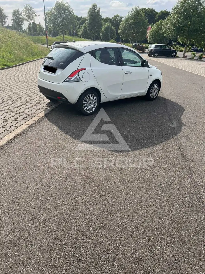 2012 Lancia YPSILON