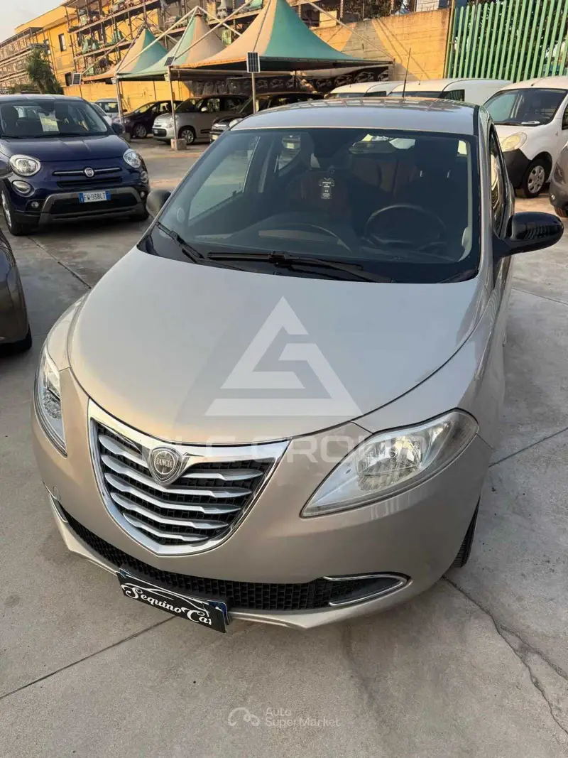 2012 Lancia YPSILON