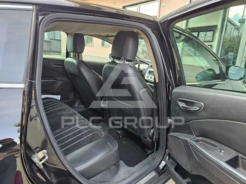 2012 Lancia Delta