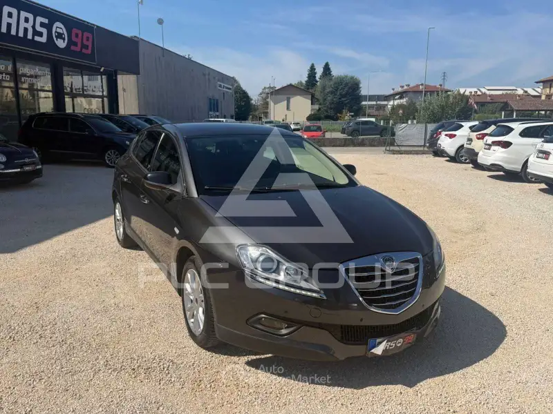 2012 Lancia Delta