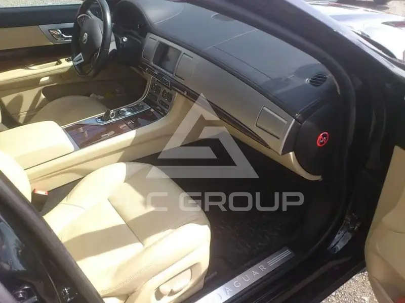 2012 Jaguar XF
