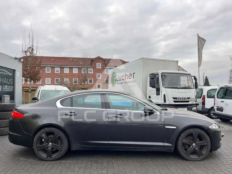 2012 Jaguar XF
