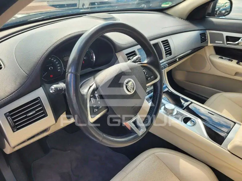 2012 Jaguar XF